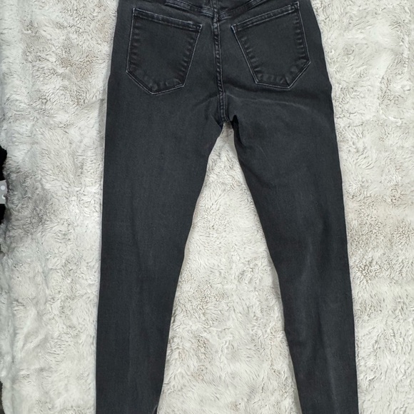 Old Navy Faded Black Super Skinny Jeans - Picture 2 of 3